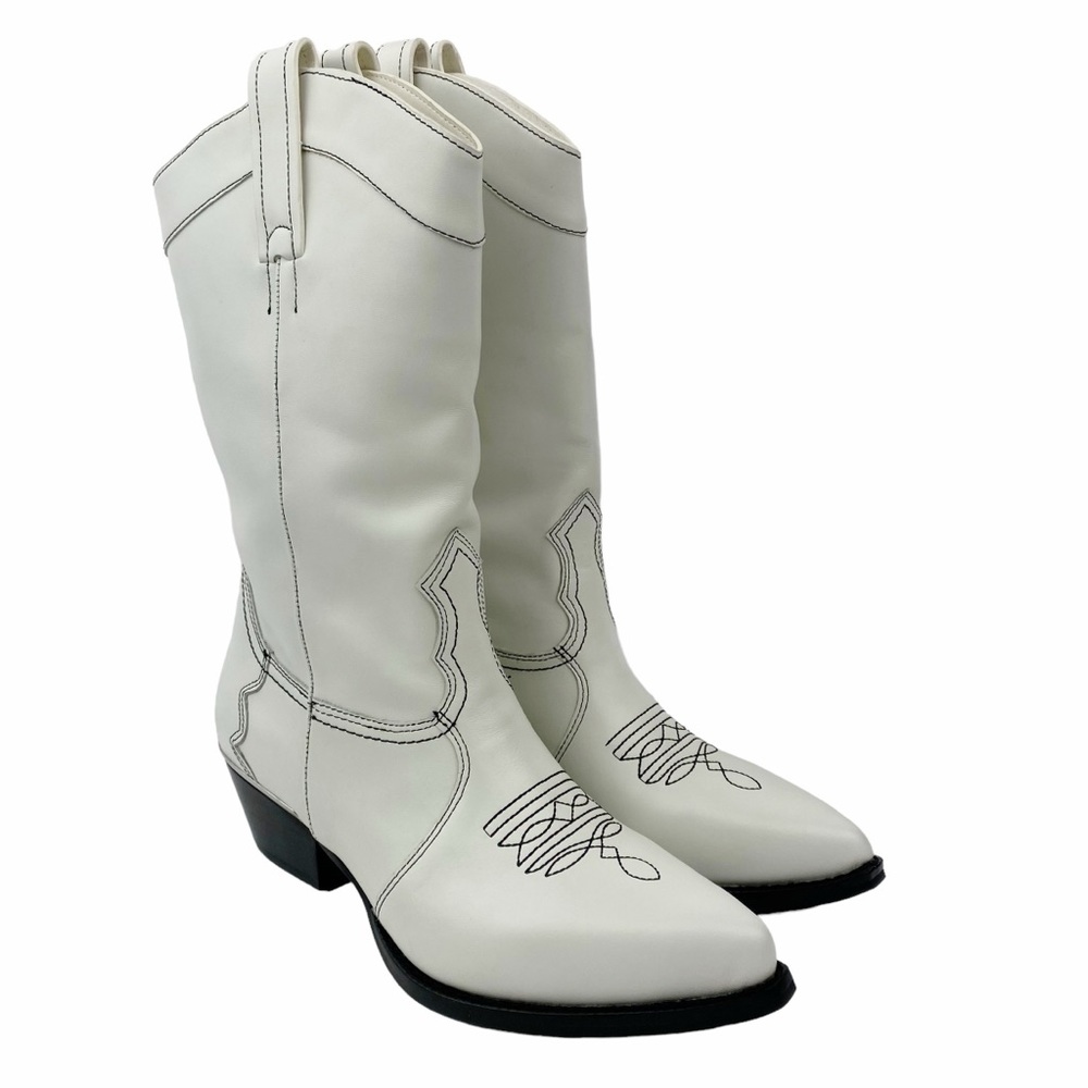 White Cowgirl Boots NEW DKNY Laila Boots Leather Cowgirl Country Western NEW 9.5